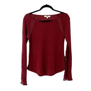Ya Los Angeles Red Lightweight Knit Lace Accent Long Sleeve Size S